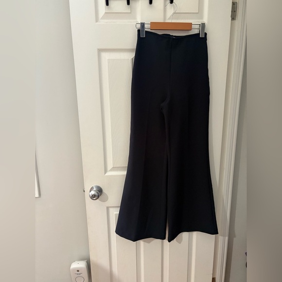 Urban Outfitters side zip size 2 wide leg flare black dress pants - Picture 2 of 9